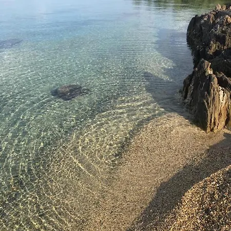 Akti Alegra In Front Of The Case de vacanță *